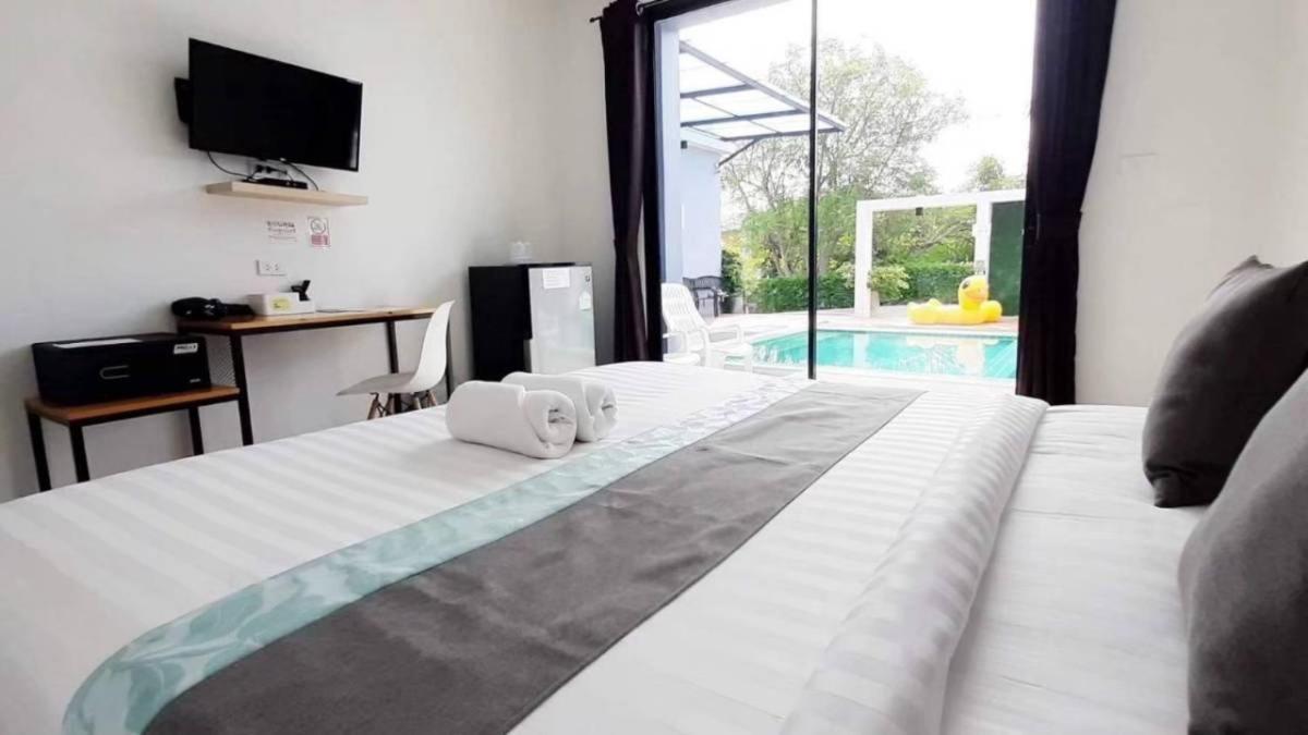 The Phu Resort Pran Buri Exterior photo