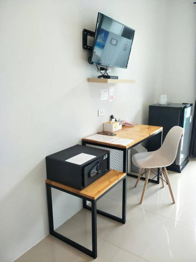 The Phu Resort Pran Buri Exterior photo